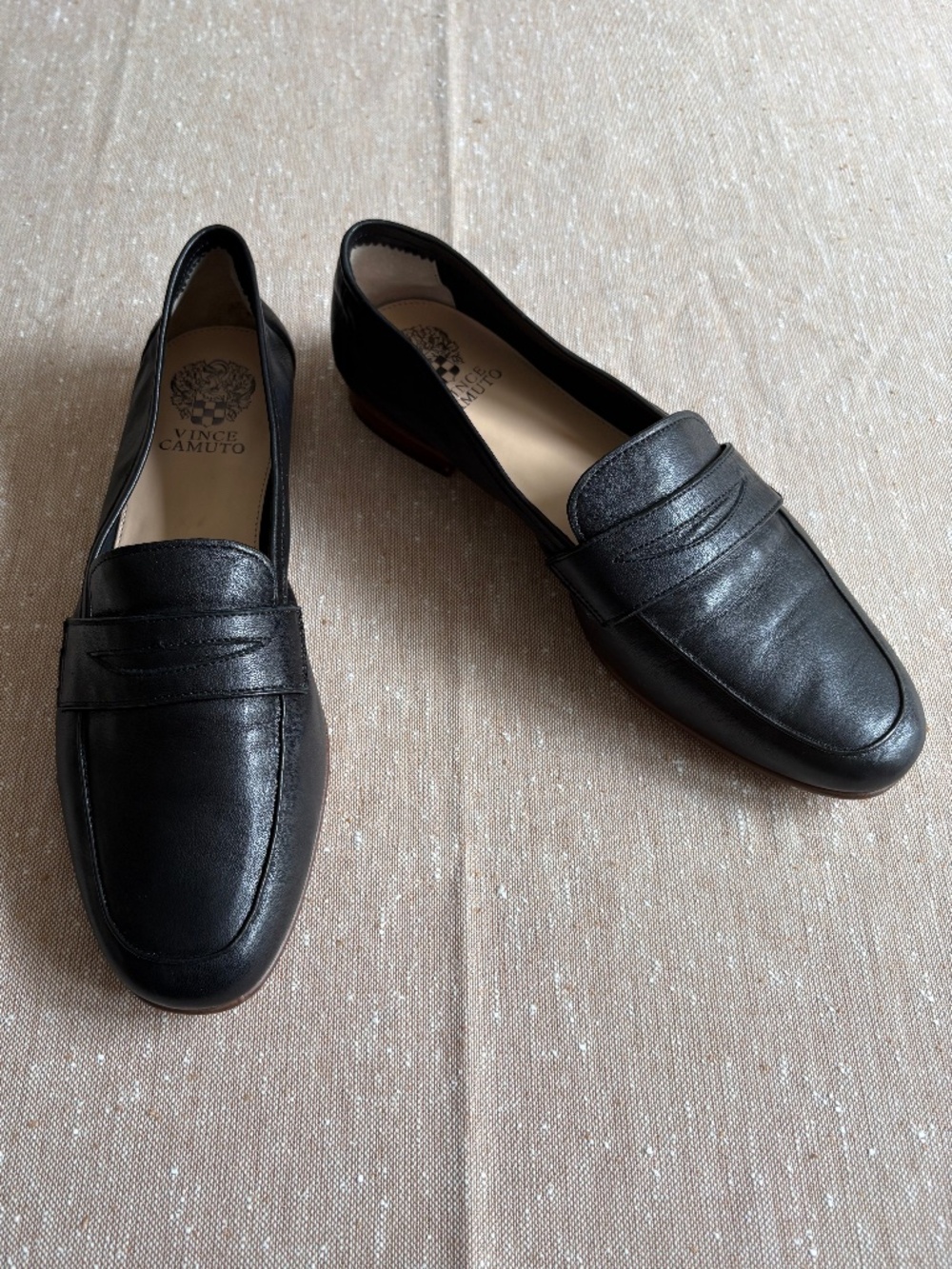 Vince Camuto Black Leather Penny Loafers Classic Slip On Flat Shoes Size Sz 10M